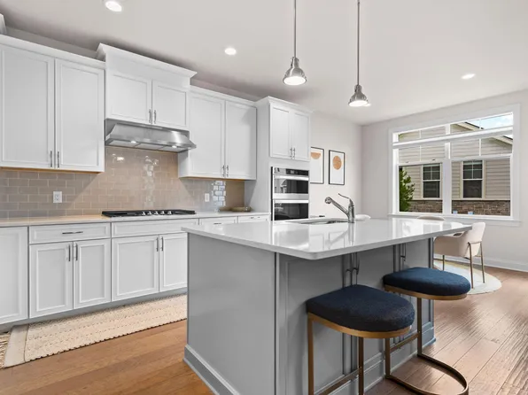 3099 Millbury Ln, Ann Arbor, MI 48105