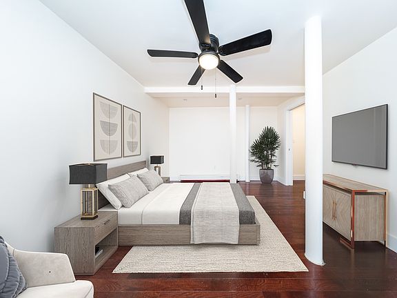 5th image of 223 Bainbridge St