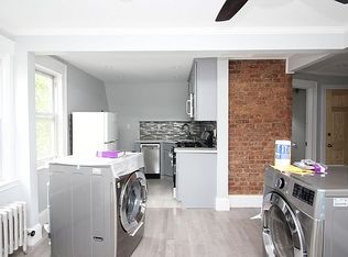 862 E 21st St #3, Brooklyn, NY 11210