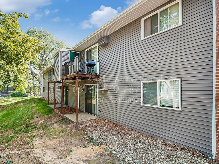 1009 36th St SW — Photo 14