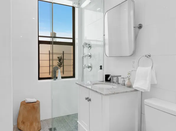 221 West 82nd Street image 11 of 12