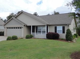 169 Maximus Dr, Greer, SC 29651