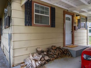 407 N Francis St, Henrietta, TX 76365