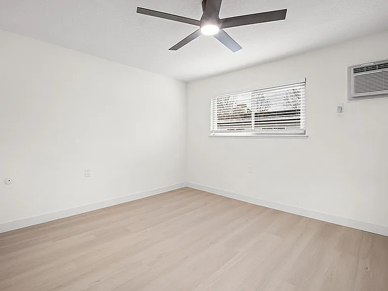 Parkside_on_Carmel_Web_5
