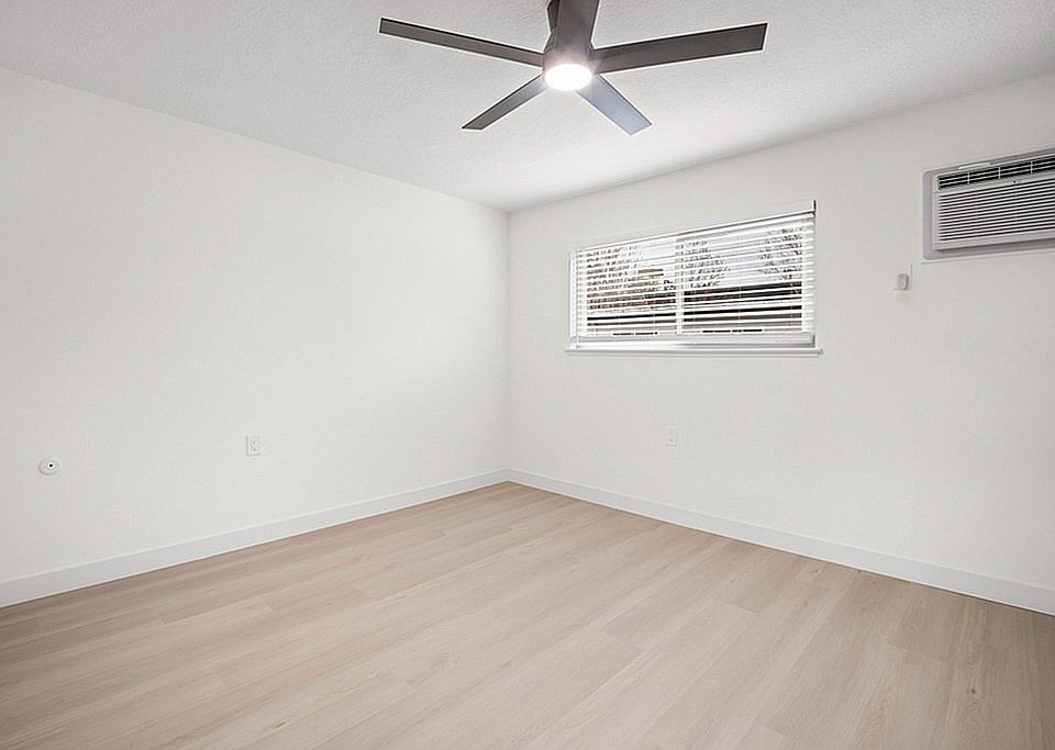 Parkside_on_Carmel_Web_5