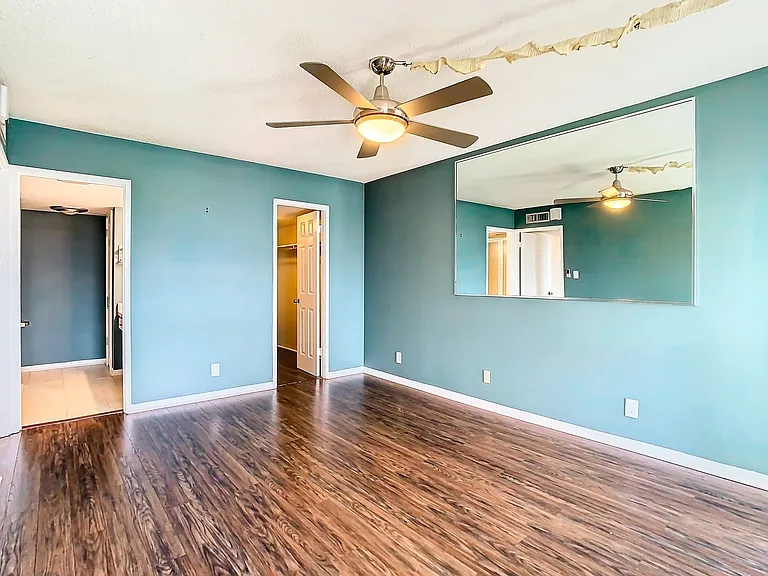 7400 Sun Island Dr #503 — Photo 36