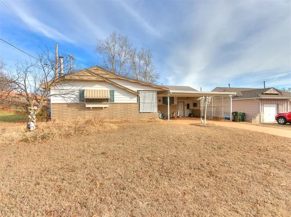 1017 Arthur Dr, Midwest City, OK 73110