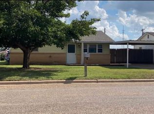 807 Avenue L, Shallowater, TX 79363