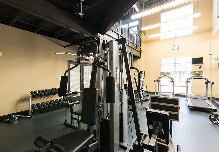 5300 Peachtree Rd #501 — Photo 39