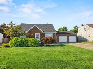 224 Harvey St, Struthers, OH 44471