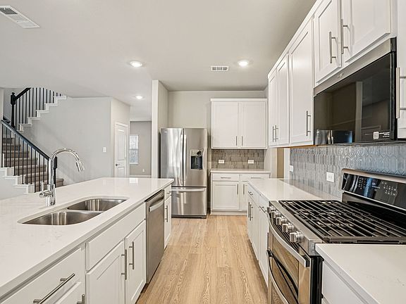 6th image of this home