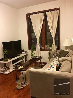 Rented by Highline Residential | media 17