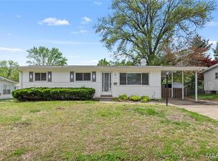 2340 Flamingo Dr, Florissant, MO