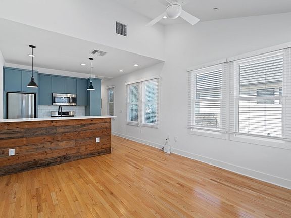 4th image of 4006 Avenue C APT A