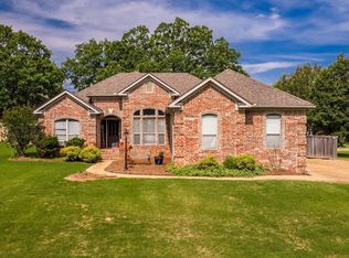 355 Wedgewood Point, Conway, AR 72034