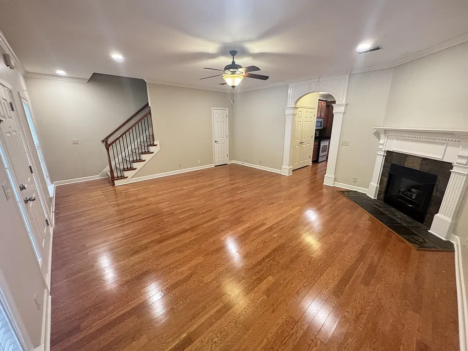 2138 Cason Ln