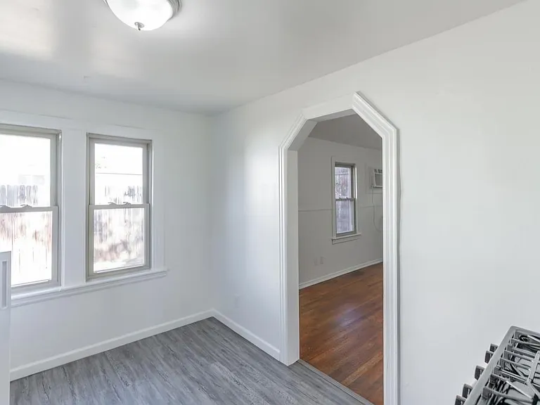 3836 NW Liberty St — Photo 7