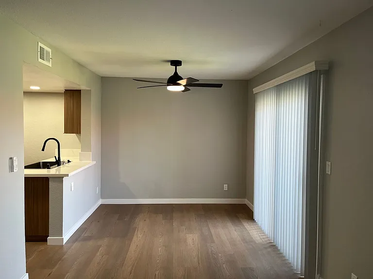 Corona Pointe Resort — Photo 207