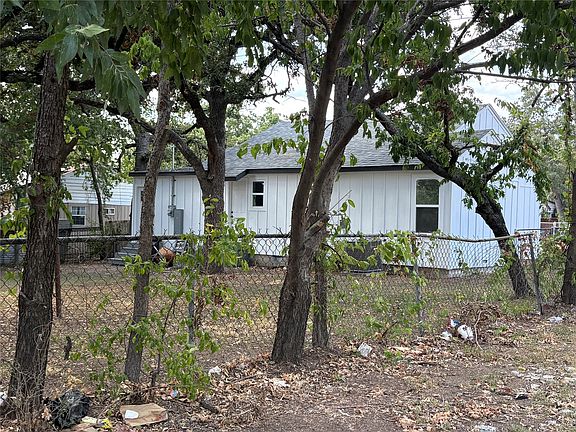 5th image of 5536 Greenlee St