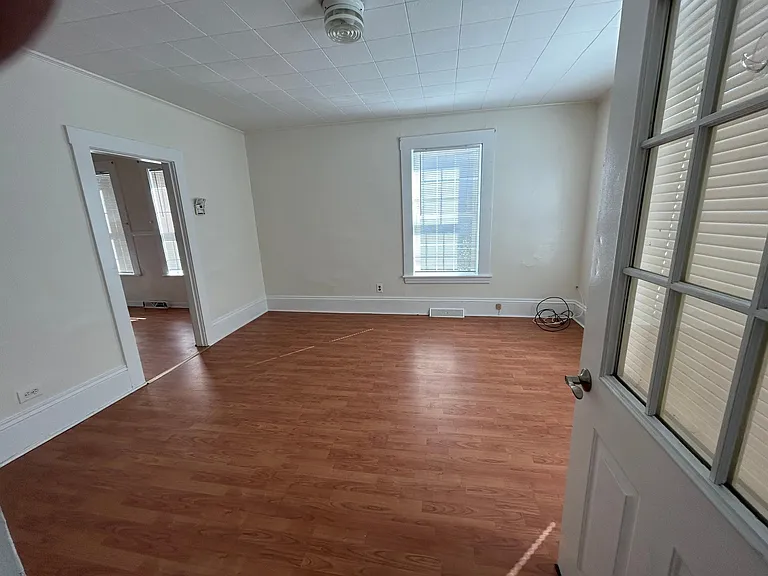 172 Pine St #1 — Photo 2