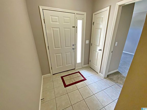 4th image of 333 Fox Run Ln