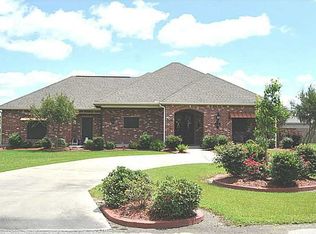 2430 W Coffey Pines Rd, Lake charles, LA 70611