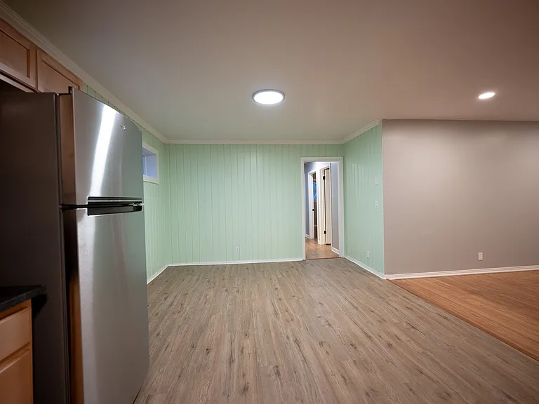 436 Gates Rd — Photo 9