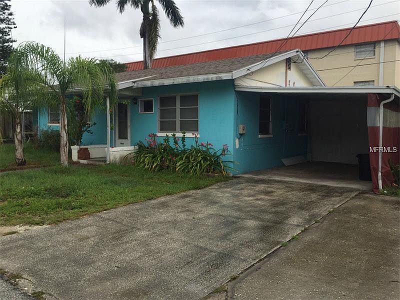 1st image of 10563 Lake Dr