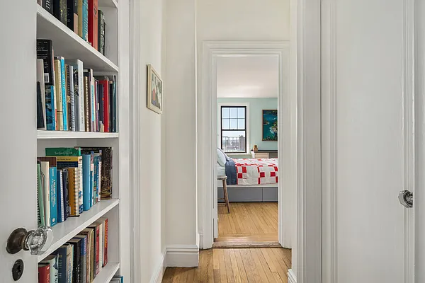 Sold by Compass | media 16