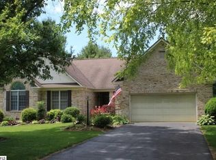 2901 Plantation Ln, Waynesboro, VA 22980