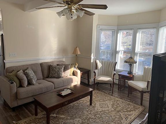 4th image of 12 Oak St #2