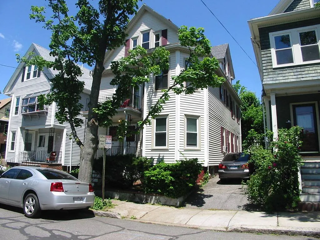 51 Porter — Photo 2