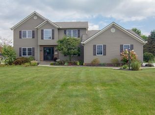 11568 Hoover Ave NW, Uniontown, OH 44685