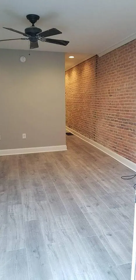 1457 Light St — Photo 2