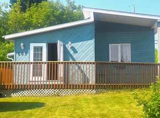 603 10th St, Cold Lake, AB T9M1A9
