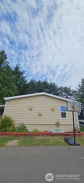 2nd image of 31600 126th Avenue SE #137