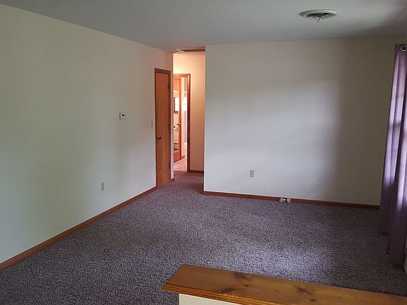 2nd image of 1806 Parklawn Dr