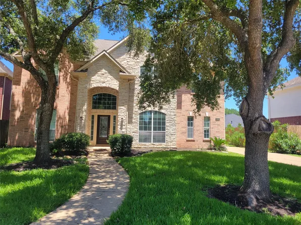 2134 Hill Canyon Ct, Sugar Land, TX 77479