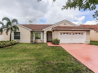 1921 SW 135th Way, Hollywood, FL 33027