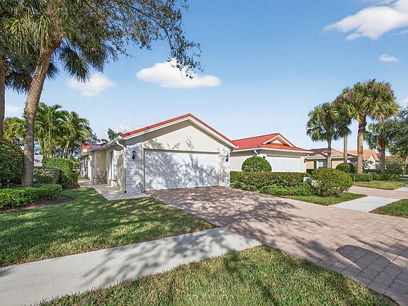 5th image of 1117 SW Balmoral Trace