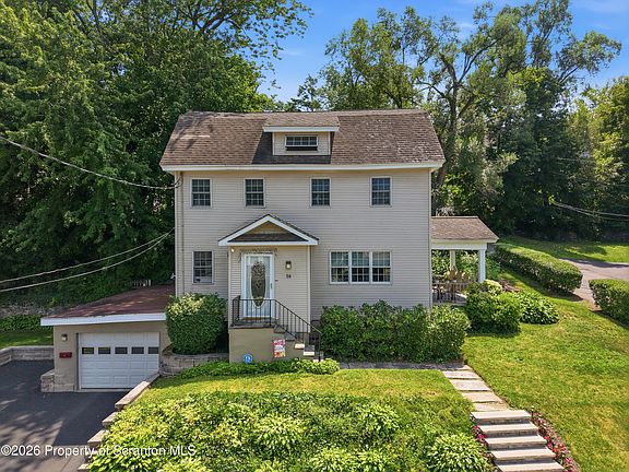 5th image of 50 Laurel St