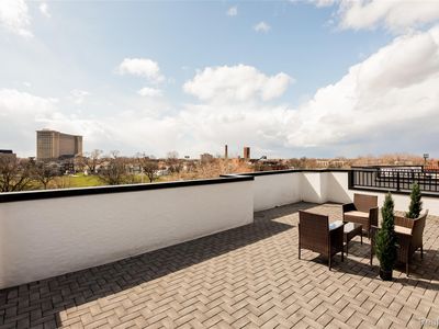 2037 11th St #7, Detroit, MI, 48216