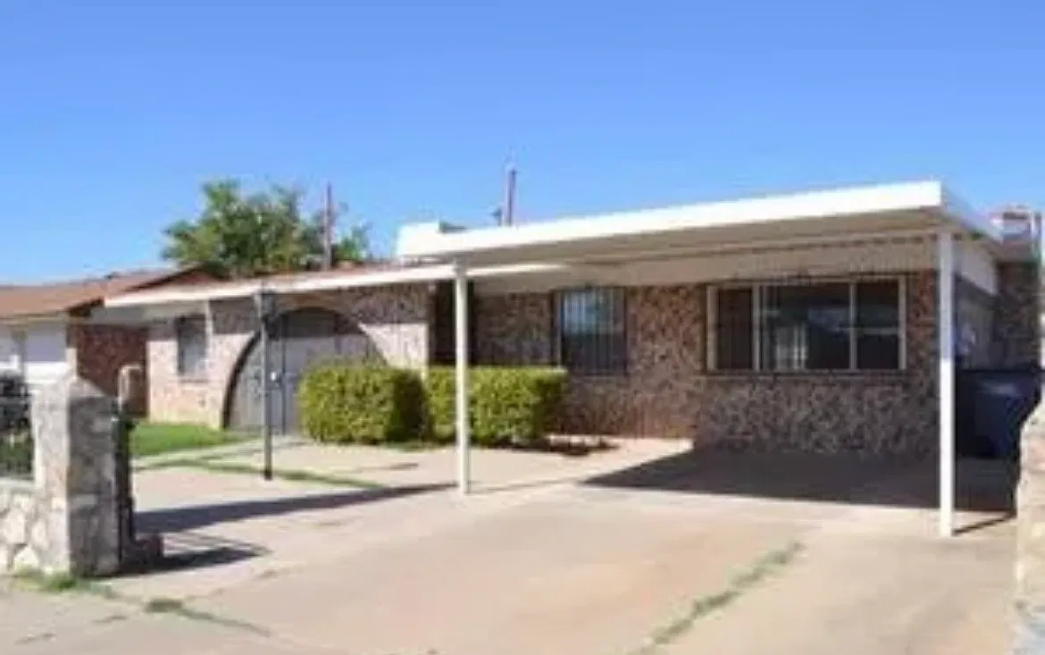 3 bed, 2.5 bath, 1510 sqft, $1,500 — Photo 1