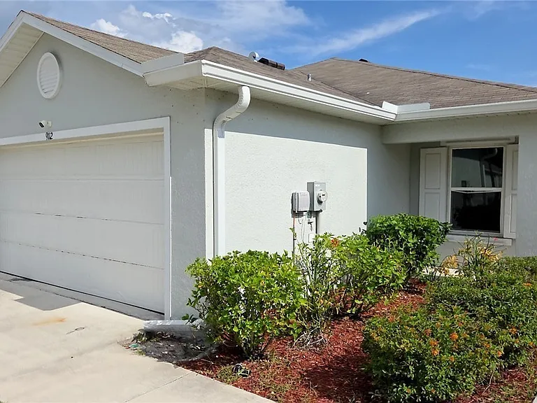 9112 Aegean Cir — Photo 4
