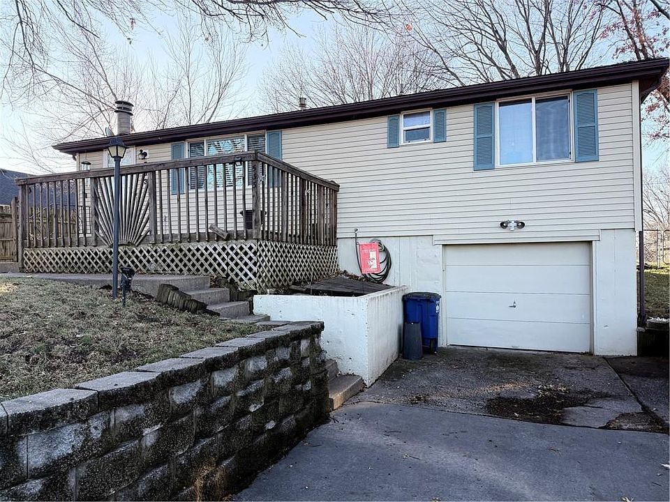 1st image of 533 Arehart Ln