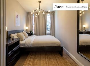 4419 3rd St NW #1-B, Washington, DC 20011