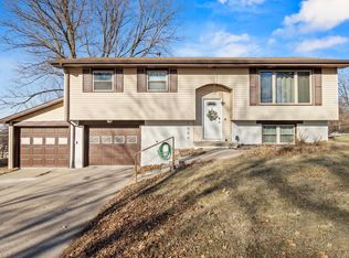 1009 Chautauqua Dr, Red Oak, IA 51566