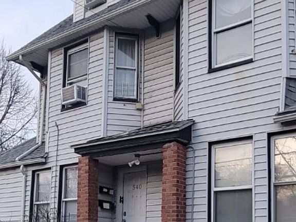 2nd image of 542 Van Cortlandt Park Ave Floor 2