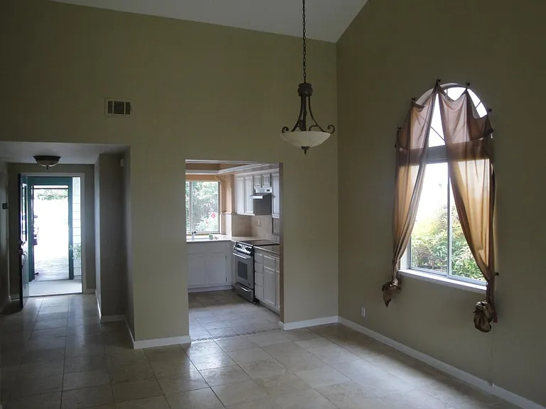 6175 Corte Padre — Photo 3