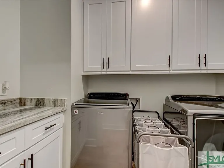 2199 Downing Ave — Photo 19